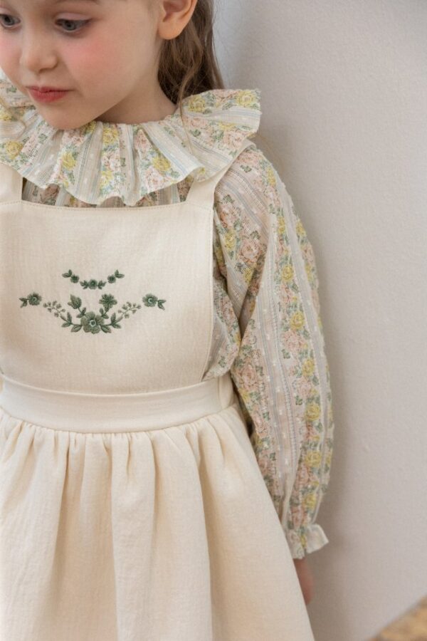 284514EE-EA5E-494E-A0B0-F5592E4076A6 〖預購〗伊妮絲微光洋裝