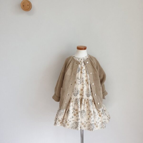 29AAEC75-A74D-4A84-9FB2-6FC336E6BCA2 ❄️ 雪夜花瓣柔霧洋裝