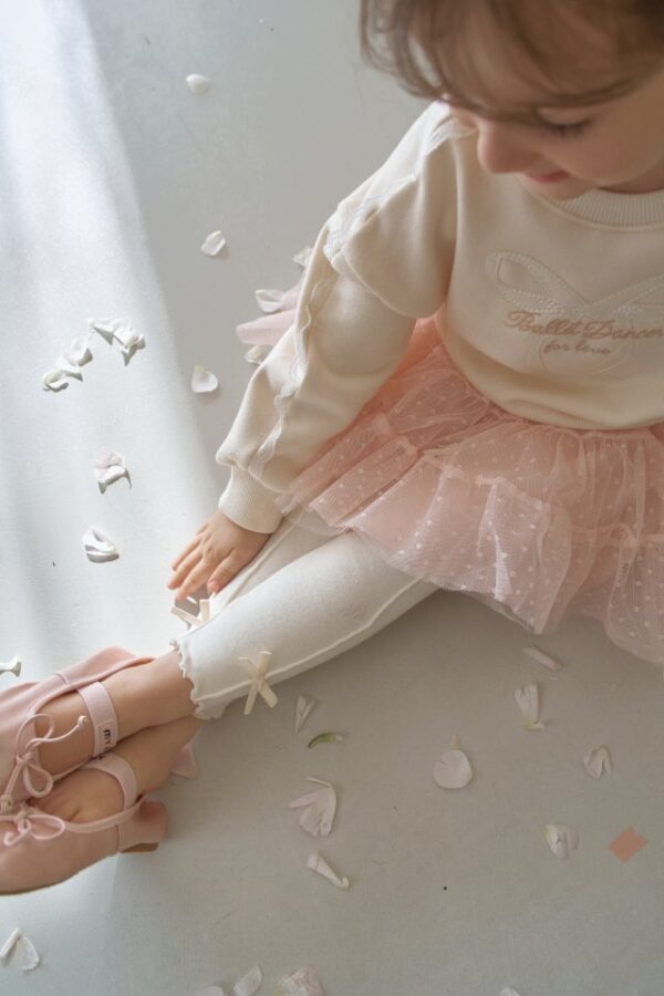 2FCB935B-C6D2-4501-806C-02AD0E4354A9 〖預購〗柔潤小日子內搭褲