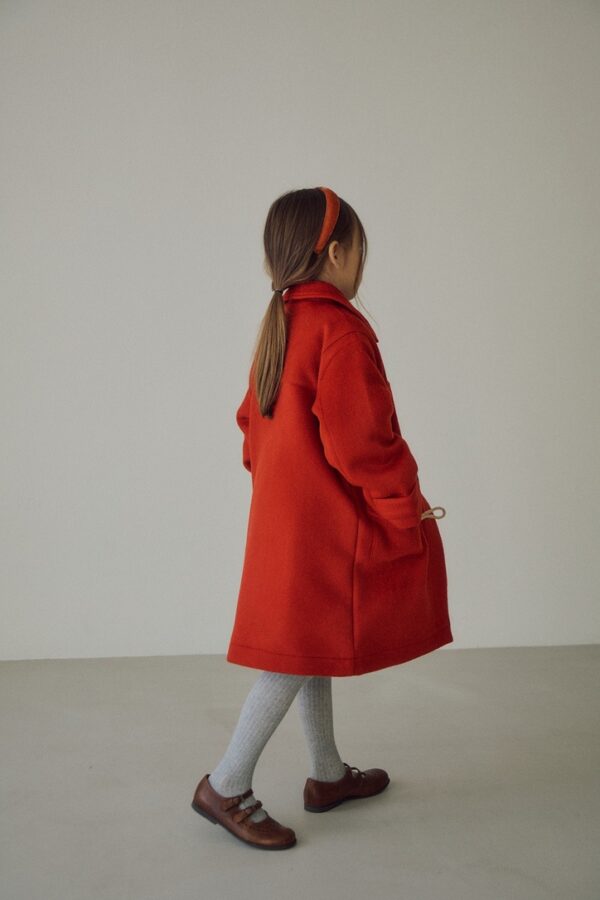 32E6B129-A47C-40A3-ACCC-12C7F901EF9B_1_105_c ❄️ 羊毛牛角扣設計大衣