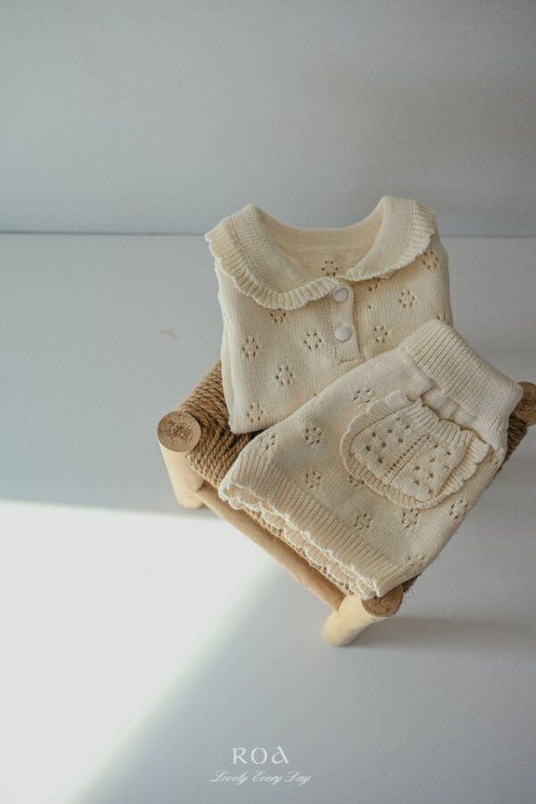 38AF2C11-D4BD-4FA1-9EDA-2064D492C430 〖預購〗法式香頌針織套裝