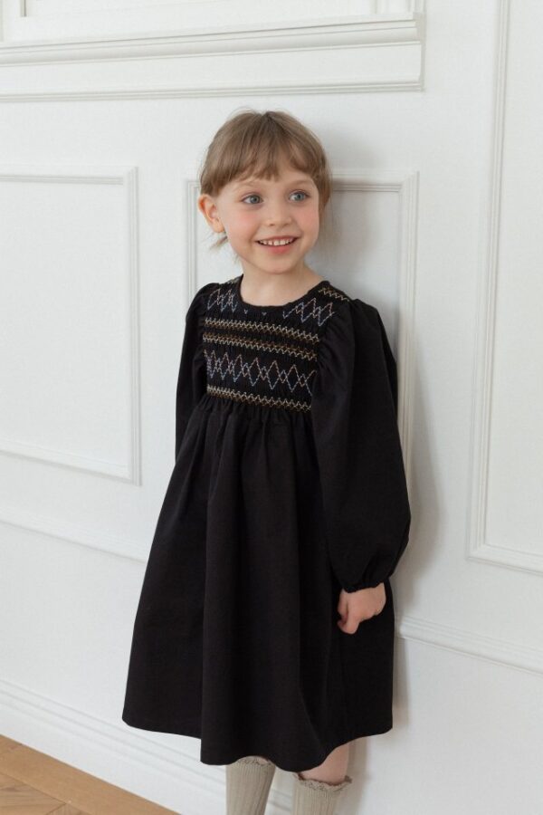 3BD323E7-16CC-47A2-9CEB-5A76169B332A 〖預購〗安娜依靜夜洋裝