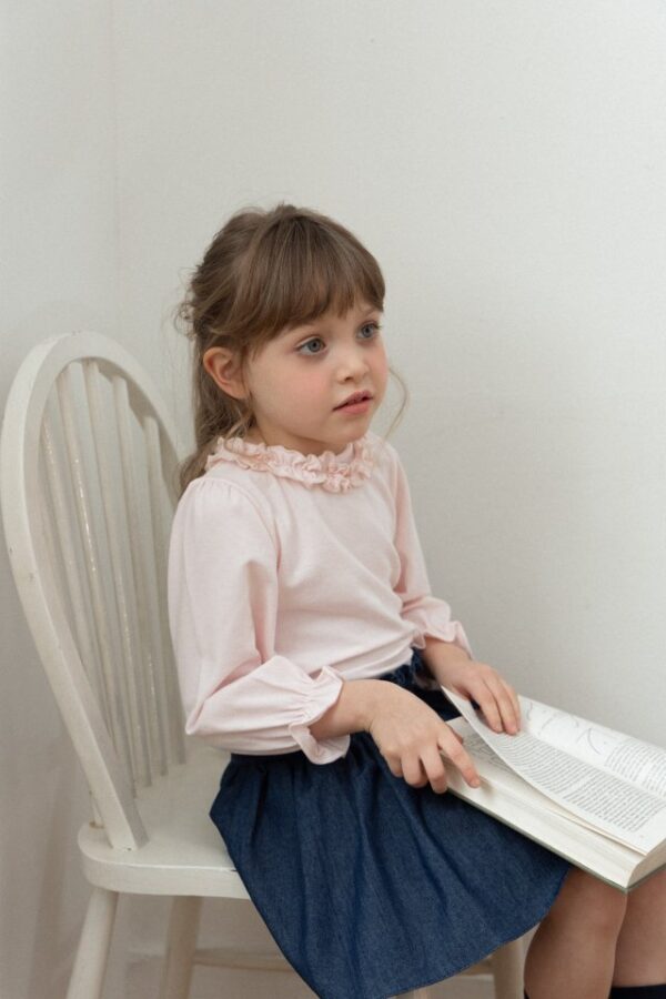 406AD06A-A7B6-4019-A2E6-D234491C670E 〖預購〗梅根柔日上衣