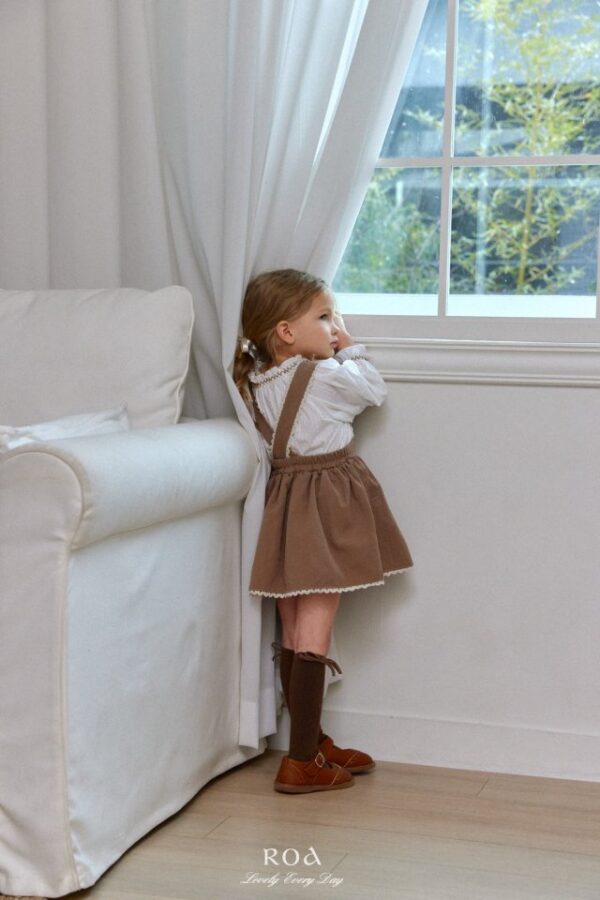 42BA7963-755C-4FD1-AE9F-0C7CAE97FA16 〖預購〗古典花園吊帶裙