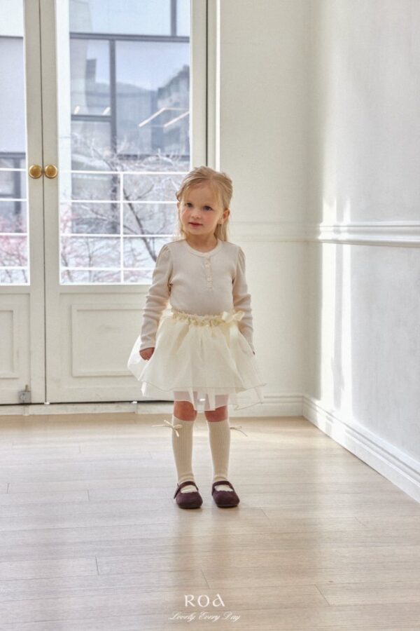 4EDAAA4F-E88A-4B62-9055-B4839B7D3451 〖預購〗溫柔日常羅紋上衣