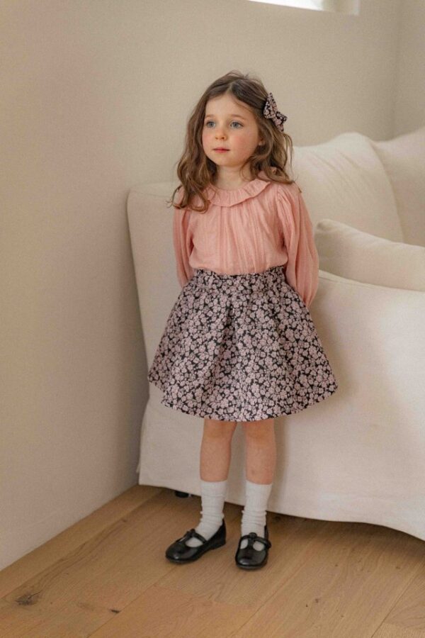 51C03C93-2046-4E54-91D1-845DFBBBB437 〖預購〗碎花呢喃裙