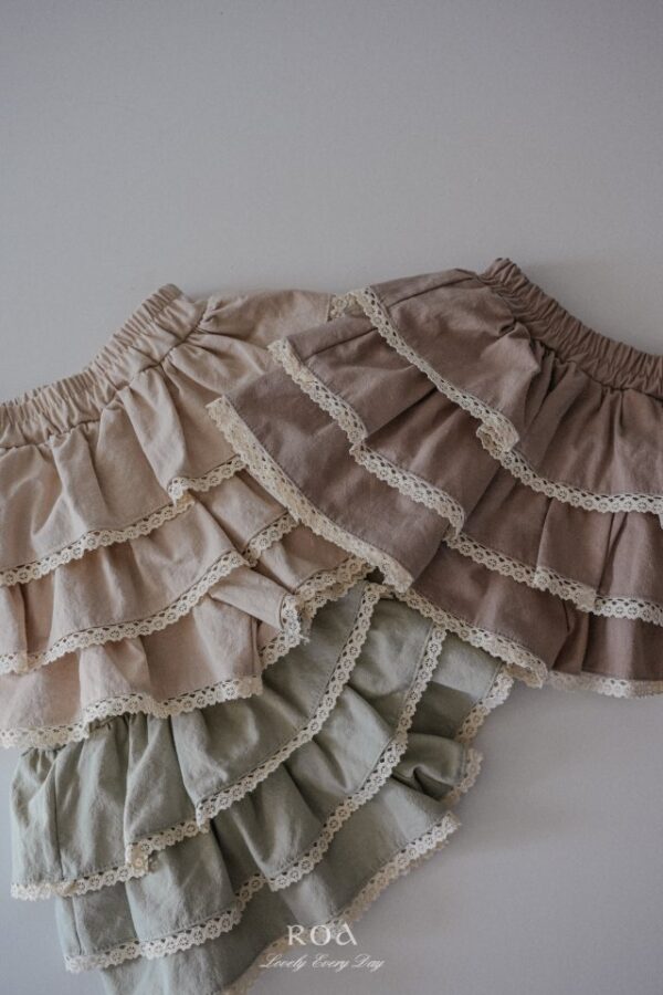 5B2F739B-FBA0-40A0-9B34-1ACFE8673C64 〖預購〗克洛伊層次裙褲