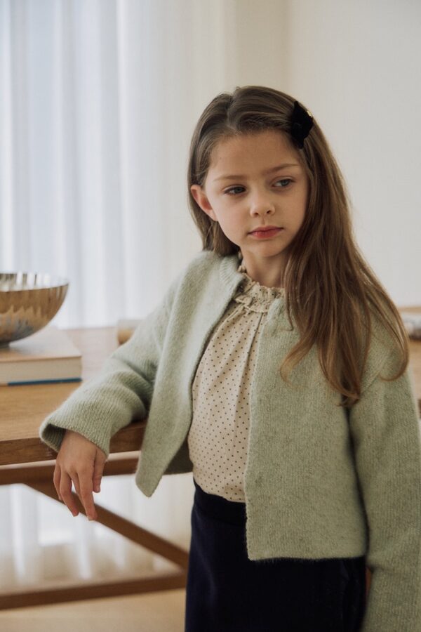 5BE5DF19-BDA8-482D-A7F4-F3F8FE5186F0_1_105_c ❄️ 法式復古波點優雅上衣