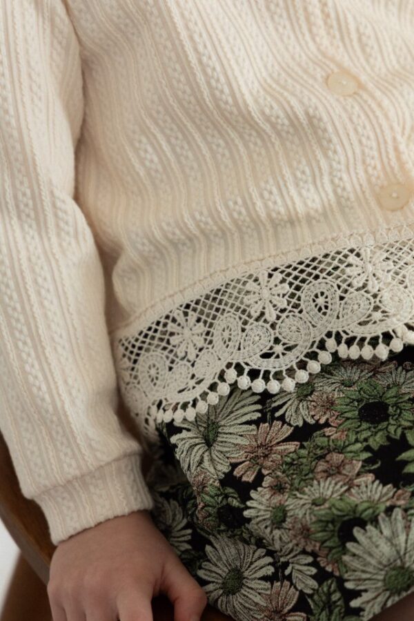 5E648B77-5220-4D8E-9322-BA05EB300892 〖預購〗艾莉絲柔霧針織衫