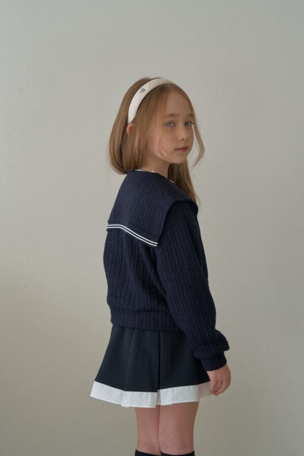 604D63A7-4C70-4C78-87D3-60A8E445CC4C 〖預購〗塞拉午後大領片針織外套