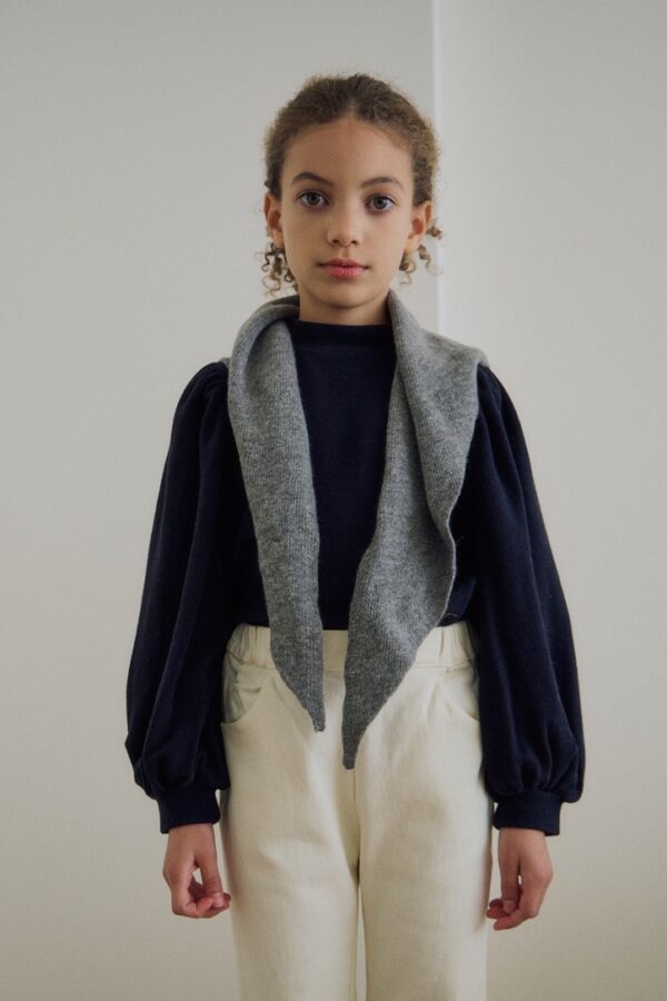 620795DF-08BD-4901-850F-1AD19884077A_1_105_c ❄️ 簡約立體澎袖廓形上衣