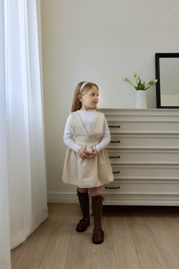 62F0600D-5B43-4C34-AB57-3C7A949DA767_1_201_a 〖預購〗古典花園吊帶裙