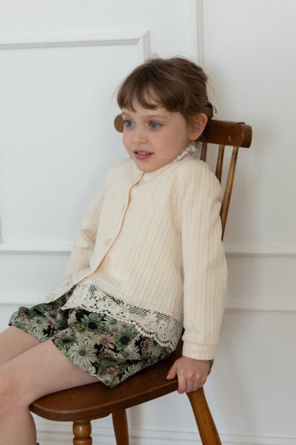 6770DAD8-6DBE-4A62-93E6-EC922B18E6FA 〖預購〗艾莉絲柔霧針織衫