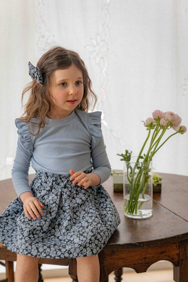 6EEB2EDD-5397-403F-835A-3776DE81177C 〖預購〗柔唇日常上衣