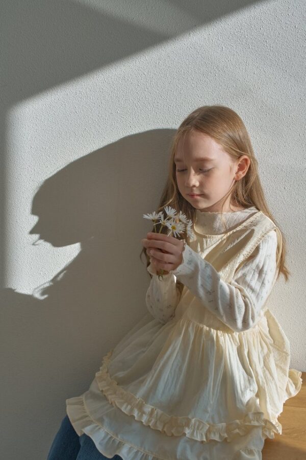 708FB5D8-FB99-4526-BB00-2D99D930A2C2 〖預購〗芍藥微光洋裝