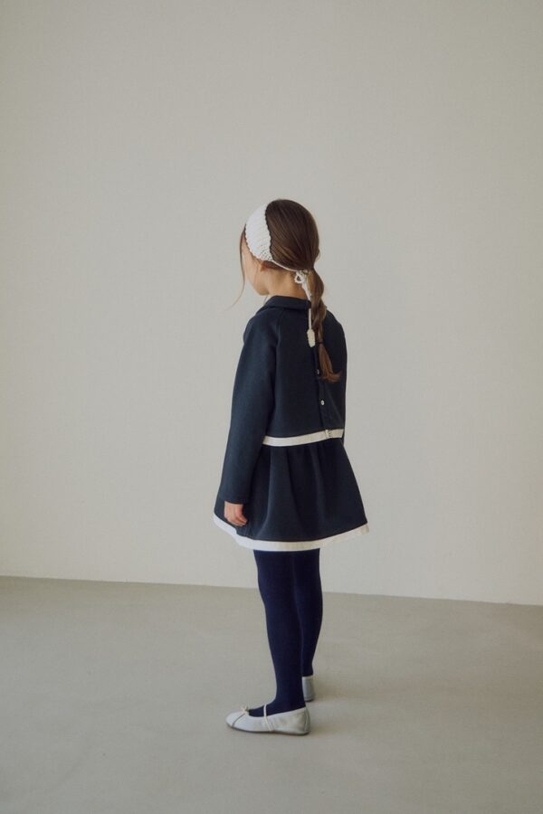 70E28707-1A22-441A-A574-034B571BECFA_1_105_c ❄️ 小領片俏皮套裝