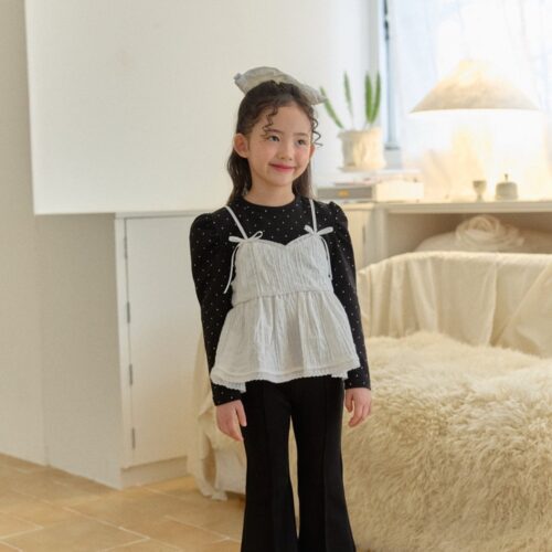 76CA9FEC-1425-4482-8F14-2EC35B87437F_1_105_c 〖預購〗星光點點層次上衣