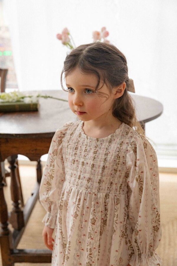 7D3FBFD8-3794-4A7A-B796-666E89E63952 〖預購〗微風條紋洋裝