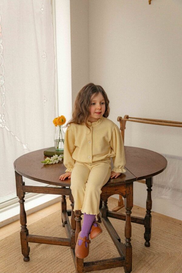 82825FAF-13AB-4CB3-8763-9AF8C13A7AA8 〖預購〗法式晨霧開襟衫