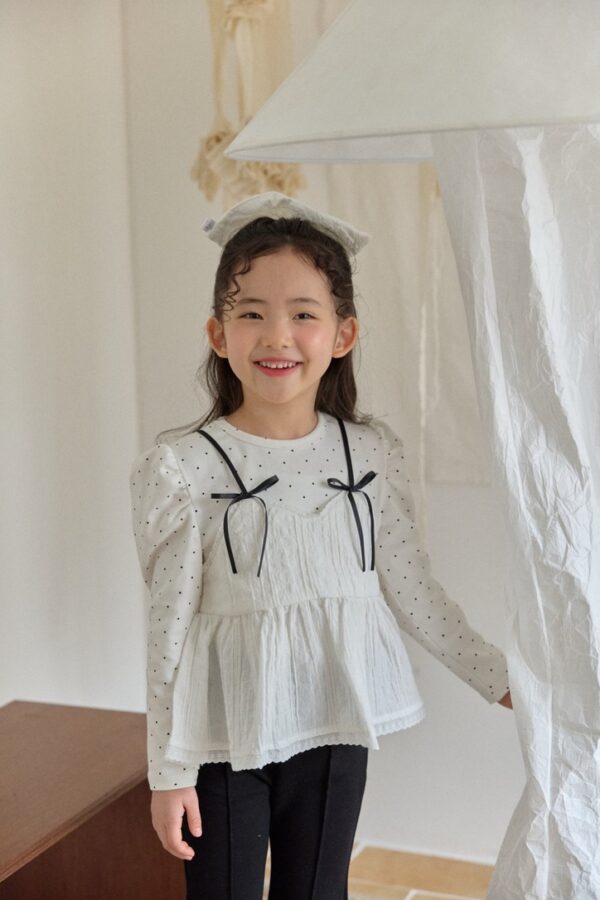 86FFD5CD-0CB7-49F6-9476-B0EE5B1CB19B_1_105_c 〖預購〗星光點點層次上衣