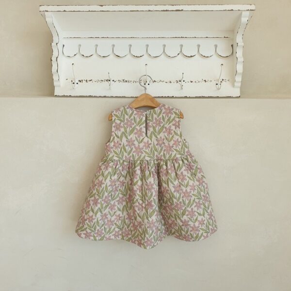 89971762-BBFB-4E88-BAEF-43EA3287C4E9 ❄️ 小精靈法式花苞厚感背心裙