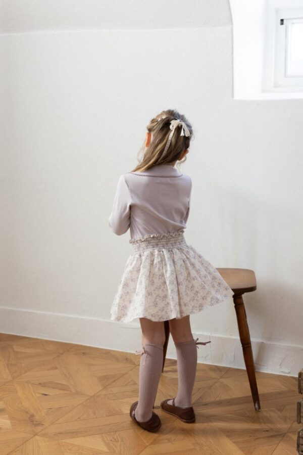 9007D5AA-D487-4419-8616-26D461441C35 〖預購〗珍恩蝴蝶領上衣