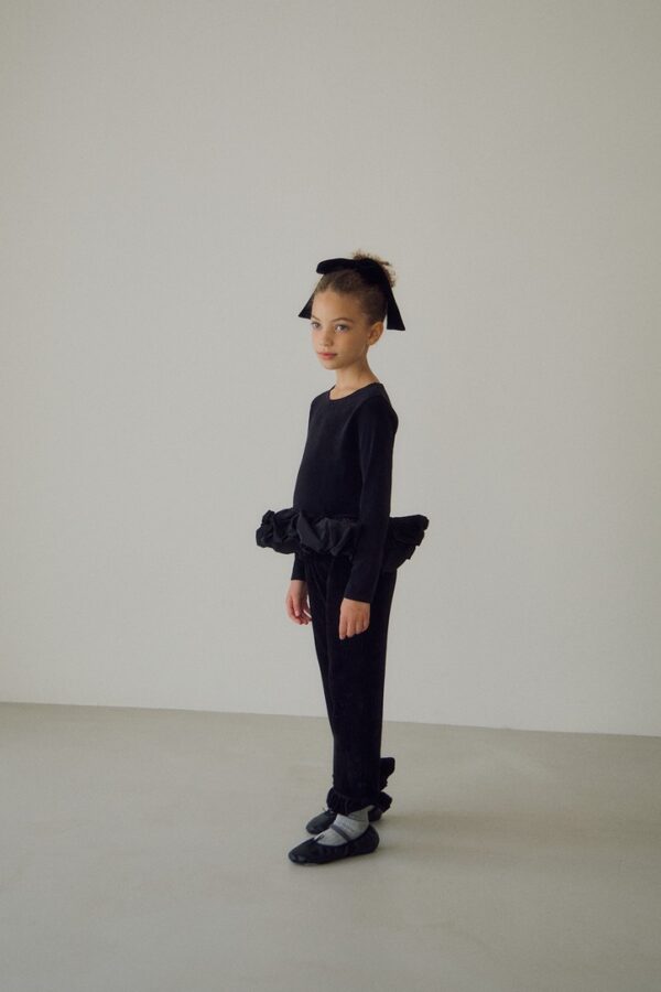 95A35FD7-B616-4B81-827F-2F962D1962F0_1_105_c ❄️ 甜美波浪邊小高領打底上衣