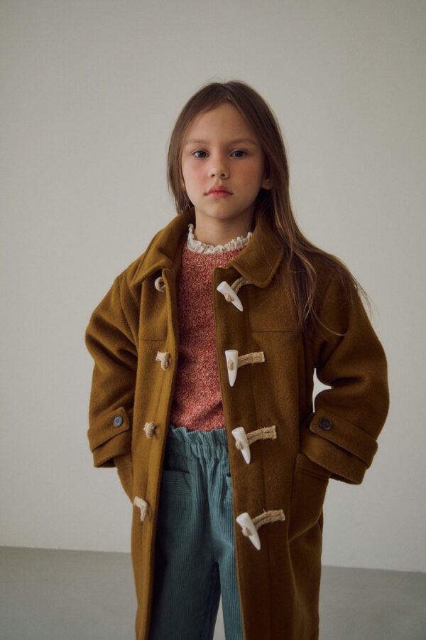 9C44460C-E990-40E1-A166-499F84213B52_1_105_c ❄️ 羊毛牛角扣設計大衣