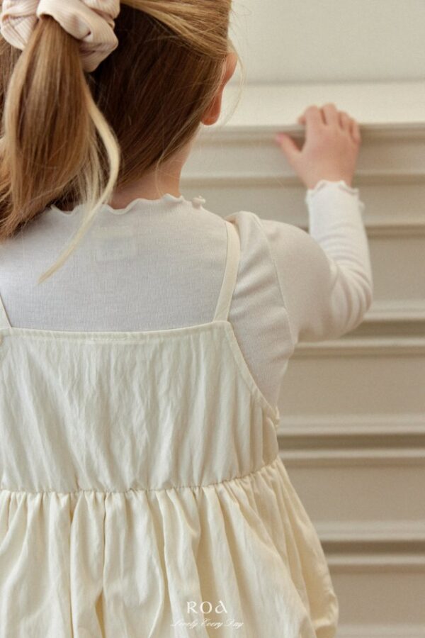 9C6CC9D9-5D73-4354-B8A9-C405F02286AE 〖預購〗緞結甜甜套裝