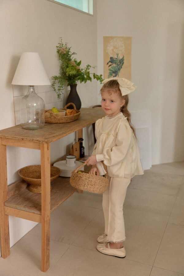 A58ABEEA-3499-4BF5-8CE1-2995BFF6D897_1_105_c 〖預購〗小巧微甜衛衣