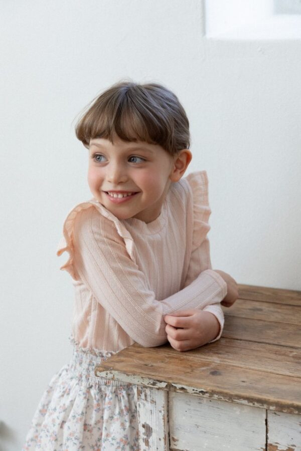 A7A2750E-B0AA-49F1-A959-CCCCBDFD0705 〖預購〗里娜晨光上衣