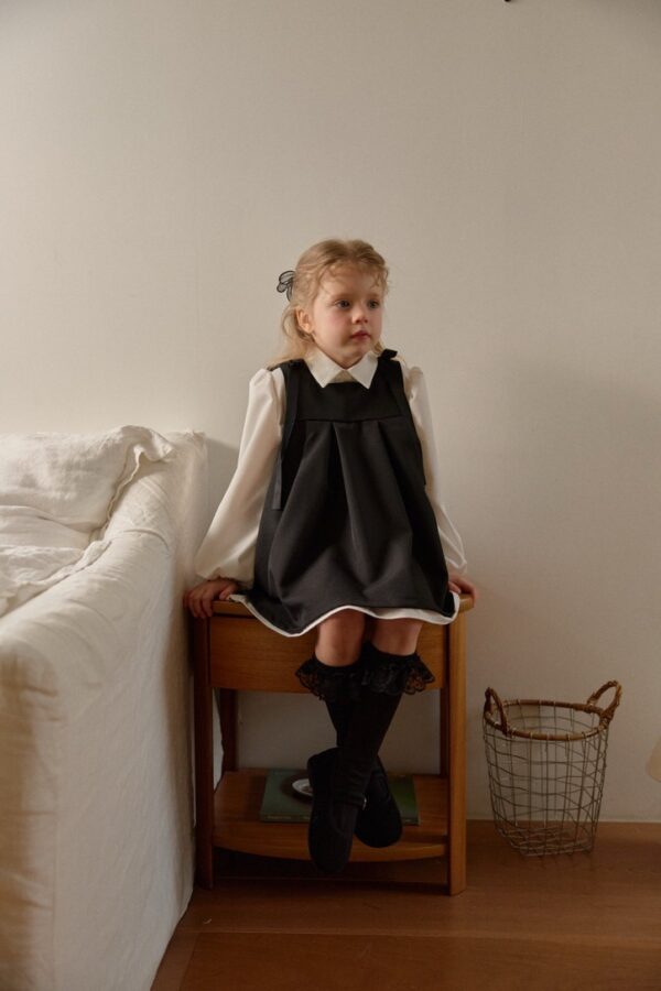 AF6735B2-5AF2-434C-BF4F-8C2E9FE25A94_1_105_c 〖預購〗橙花微光洋裝