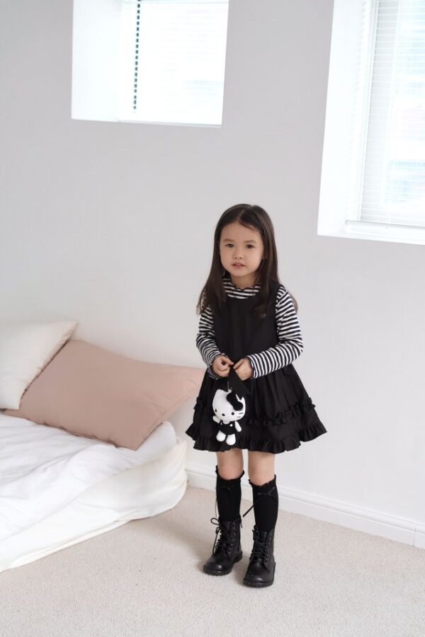 B4E3627C-8129-46AD-8355-D08CF6F92E6B 〖預購〗芍藥微光洋裝