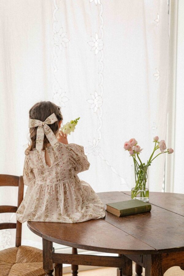 B55663DD-36BE-4690-926D-394100B47878 〖預購〗微風條紋洋裝