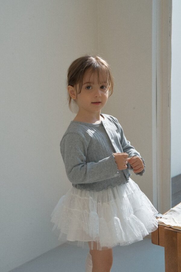 B8F0A08F-D76F-4908-9FA2-AEA81069E3C5 〖預購〗羅倫晨光針織套裝