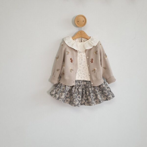 BB9E5697-D911-4A0C-9B08-475A081C9003 ❄️ 茉莉立體刺繡開襟外套