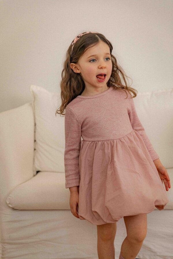 C04B8423-C31A-4586-99A2-CF3003CE1E3E 〖預購〗蕾娜雲霧紗洋裝