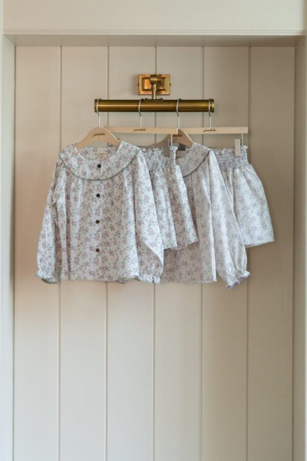 C2B757C5-9067-437B-A298-63CF403568FF 〖預購〗克拉拉晨風套裝