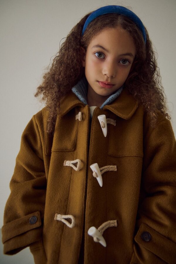 C38BC7DB-E416-4DB4-8D17-C1A56CD7E9D0_1_105_c ❄️ 羊毛牛角扣設計大衣