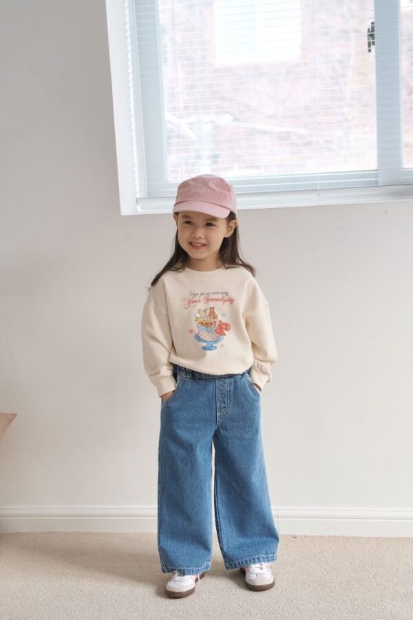 C3FE4B3C-14A7-4822-8B97-2AFCE28ECC88 〖預購〗甜日微光衛衣