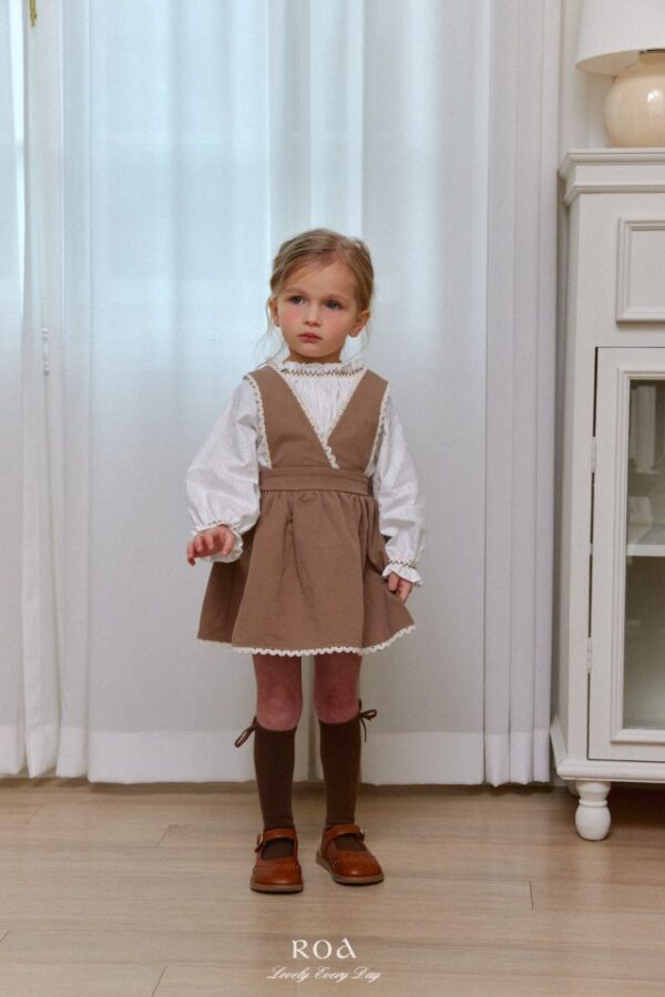 C8F12383-3DEB-408B-BFF7-444990019D39 〖預購〗古典花園吊帶裙