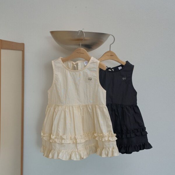 CB21EFAD-87B7-4C56-A216-66BBE5E5E7D4 〖預購〗芍藥微光洋裝