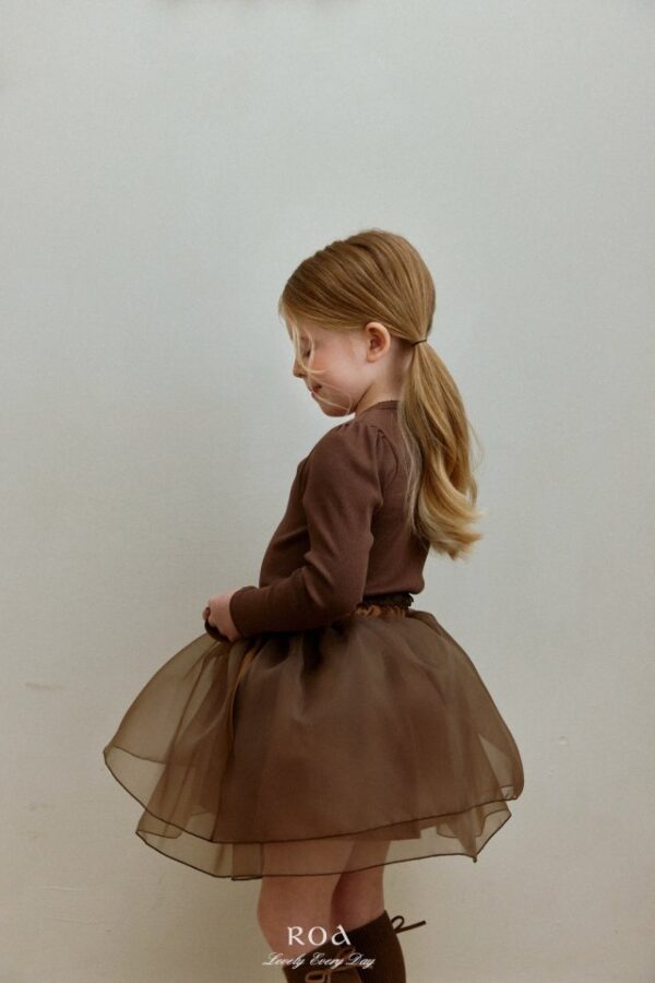 CEFCBD5C-2D61-4841-98D9-21C4F0E4CB53 〖預購〗溫柔日常羅紋上衣