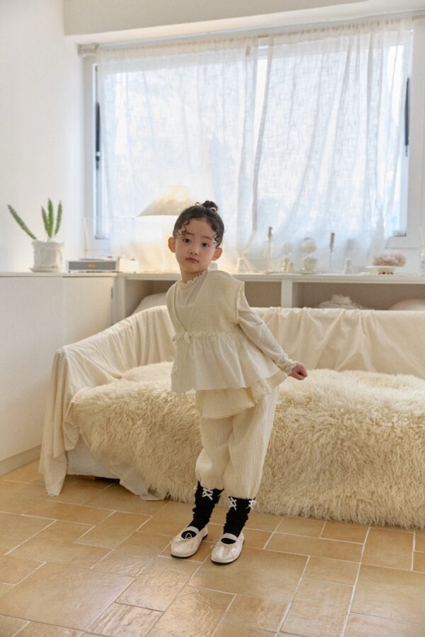 D3E0FAB0-E301-4F91-8B01-B837B7B01D37_1_105_c 〖預購〗花影小心思縮口褲