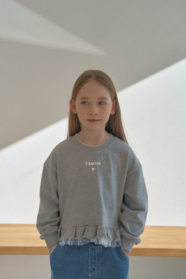 DC4F4D6D-5943-4BFE-9719-0860ACDB783F 〖預購〗甜甜的愛拼接蕾絲上衣