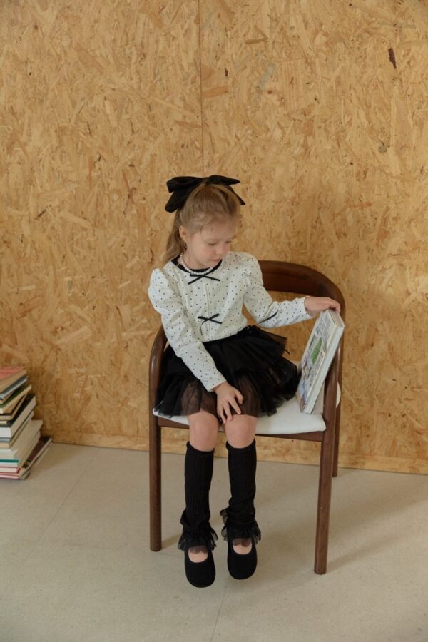 DE5252F9-5AEF-4E77-9D96-78867F0C621C_1_105_c 〖預購〗小小心意上衣