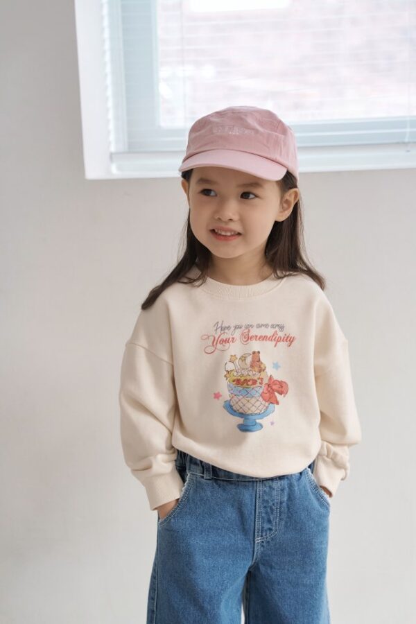 E0F2C7D0-11F2-4455-929B-20A89154DB0E 〖預購〗甜日微光衛衣