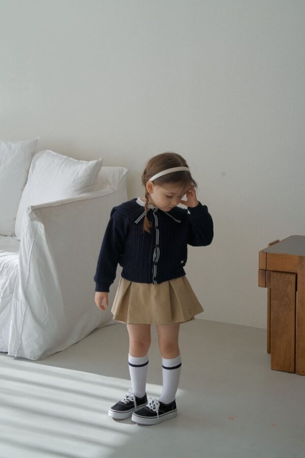 E3D4A783-183C-4859-8A43-DEBD870E3DDC 〖預購〗草本寬摺裙褲