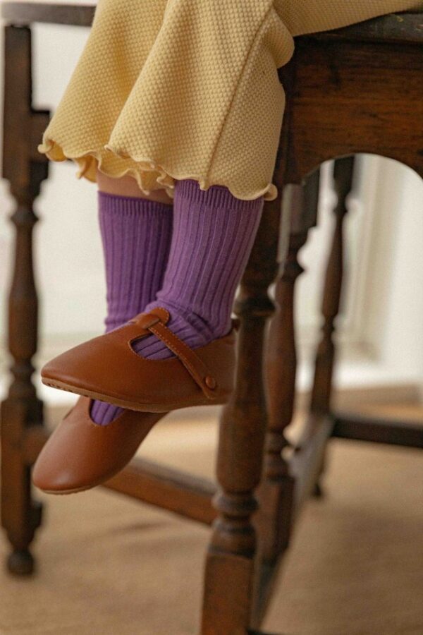 E8C3C1AD-8CBE-4F62-BA74-B7A9D1EDC6C9 〖預購〗法式柔線靴型褲