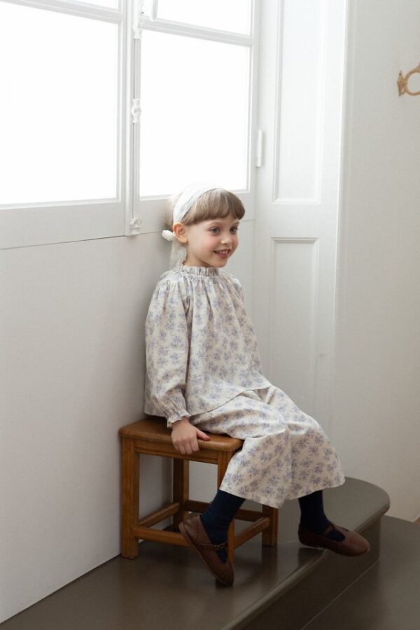 F6710A3B-A585-4F13-99BF-07D68A143914 〖預購〗賽莉亞花影套裝